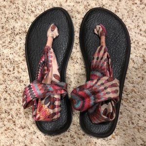 Sanuk sandals